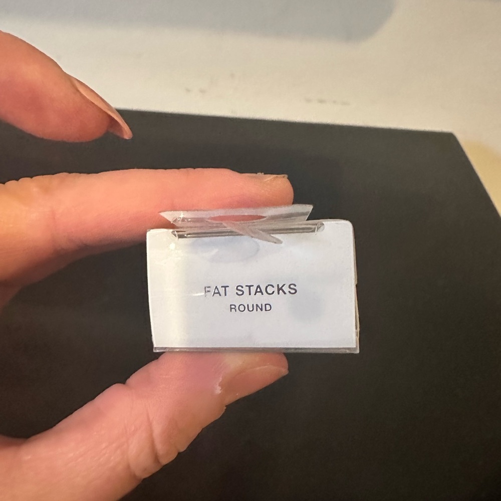 Static Nails FAT $TACKS ROUND Reusable Pop-On Manicures - Picture 4 of 4